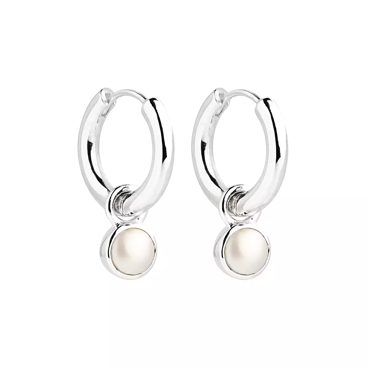 A Najo Heavenly Pearl Silver Earrings