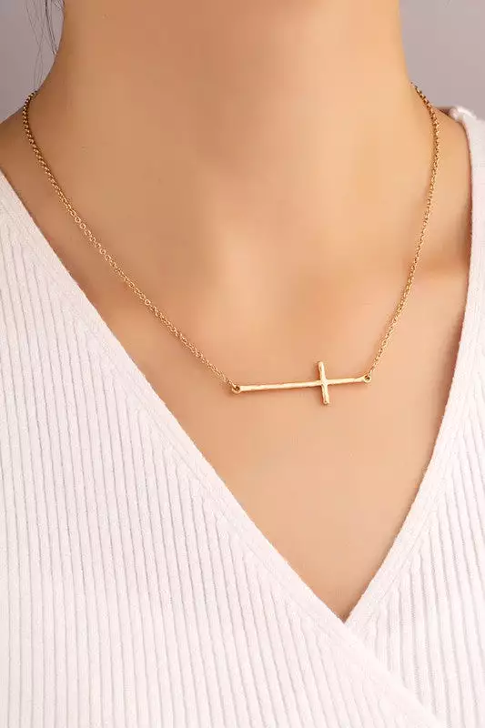 BELIEVE IN THE CROSS NECKLACE [ ONLINE EXCLUSIVE ]