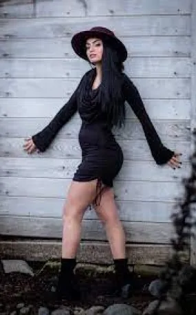 Black Bamboo Sleeved Huntress Cinch Dress