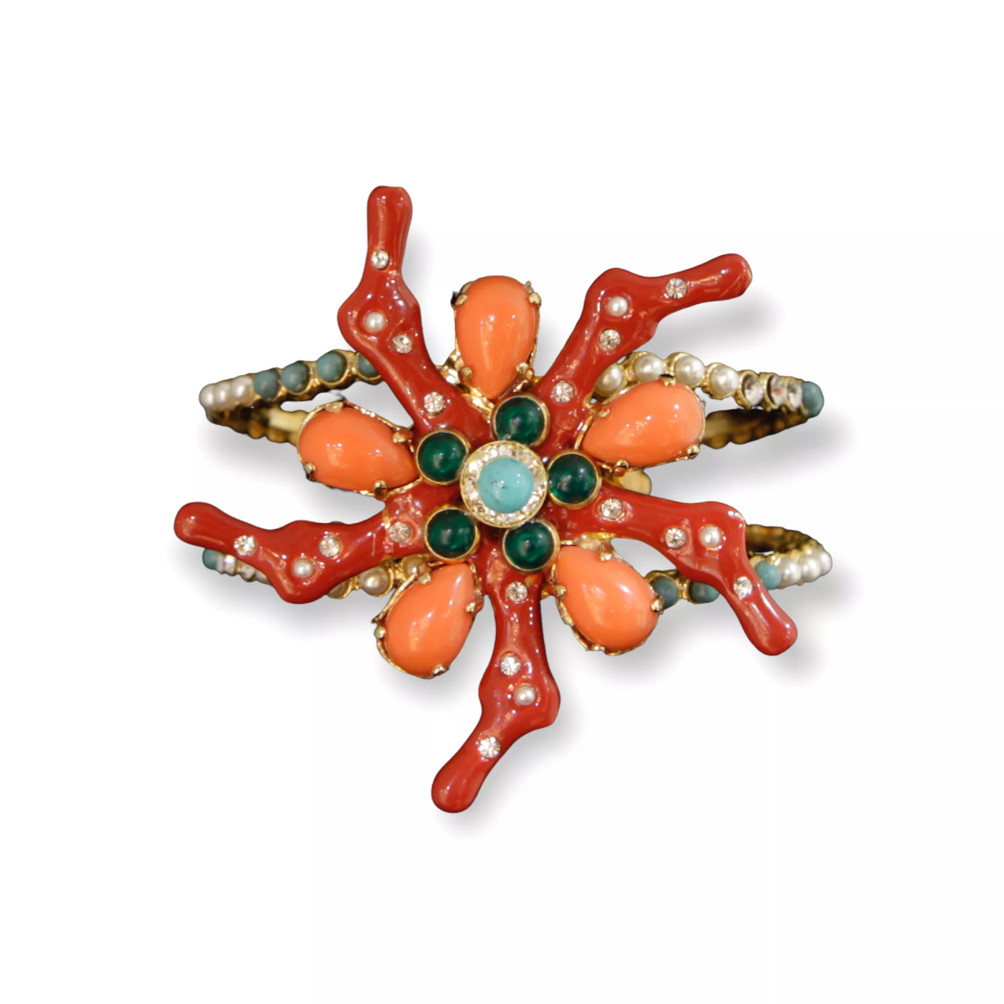 Bracelet with coral theme in the star-shape