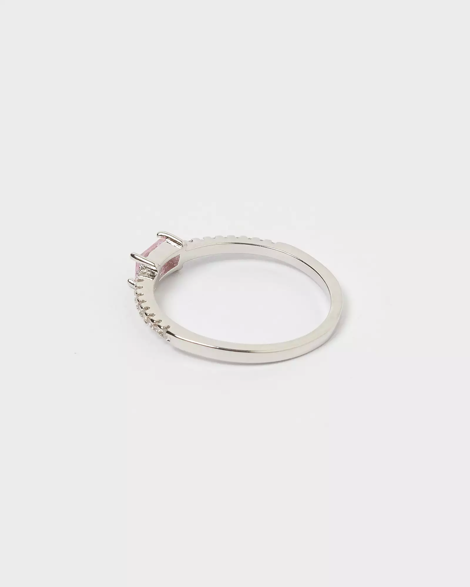 Izoa Elsa Ring Silver Baby Pink