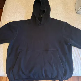 Lululemon Men's Black Hoodie