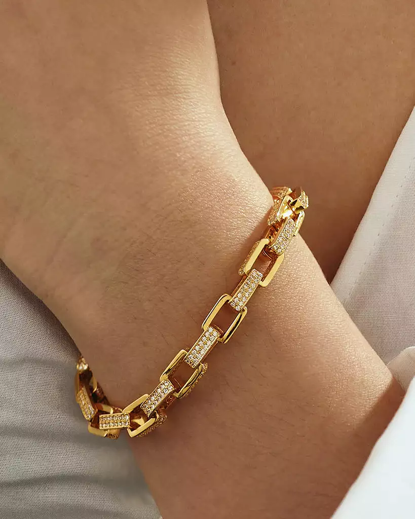 LUV AJ Boxy Pave Chain Bracelet | GOLD