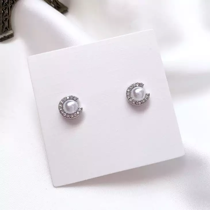 Silver Bling Rounded Cubic Earrings Gifts Korean Jewelry Womens Accessories Luxury Fashion Dating Party Clubber Elegant Wedding 