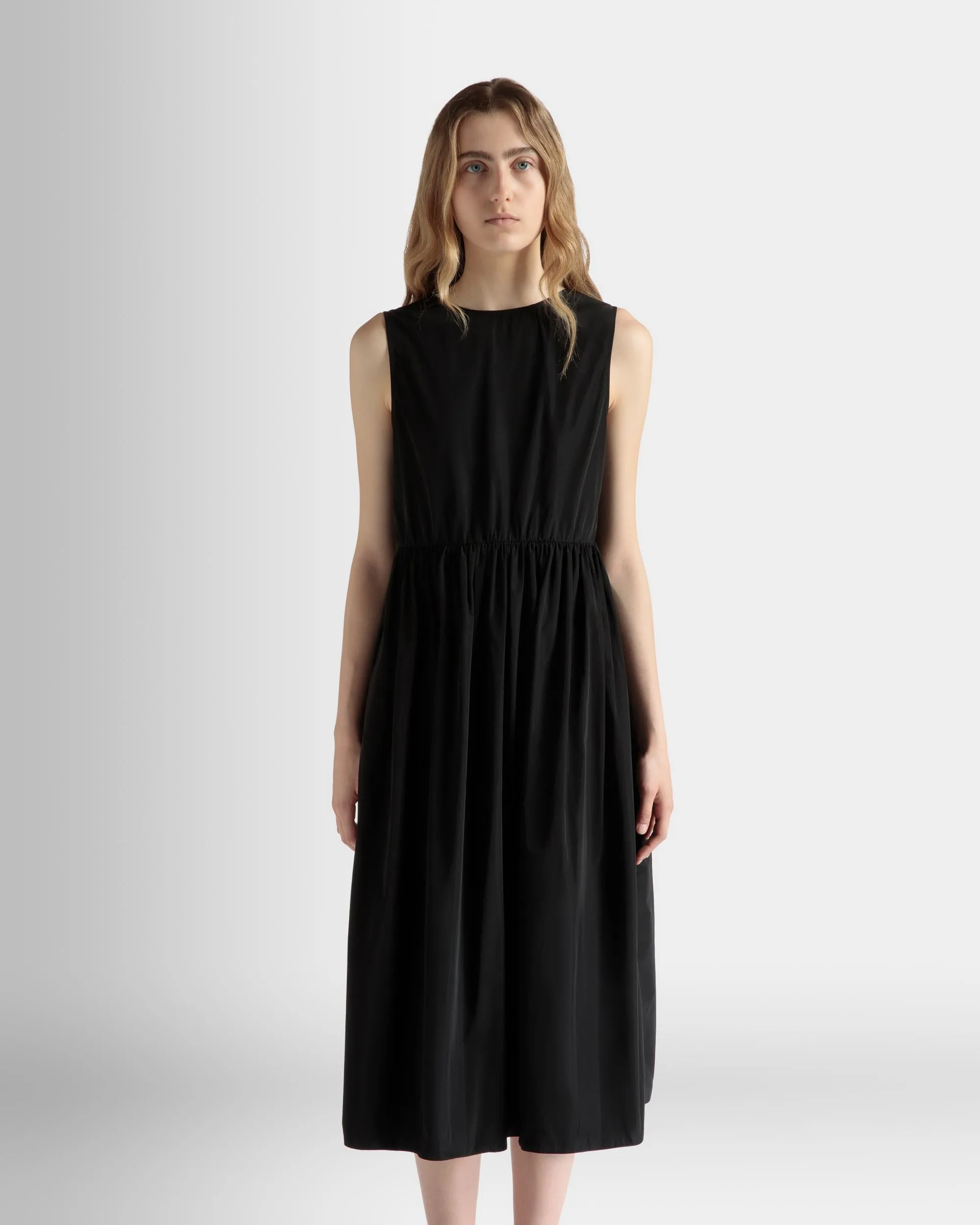 Sleeveless Midi Dress in Black Technical Duchesse 