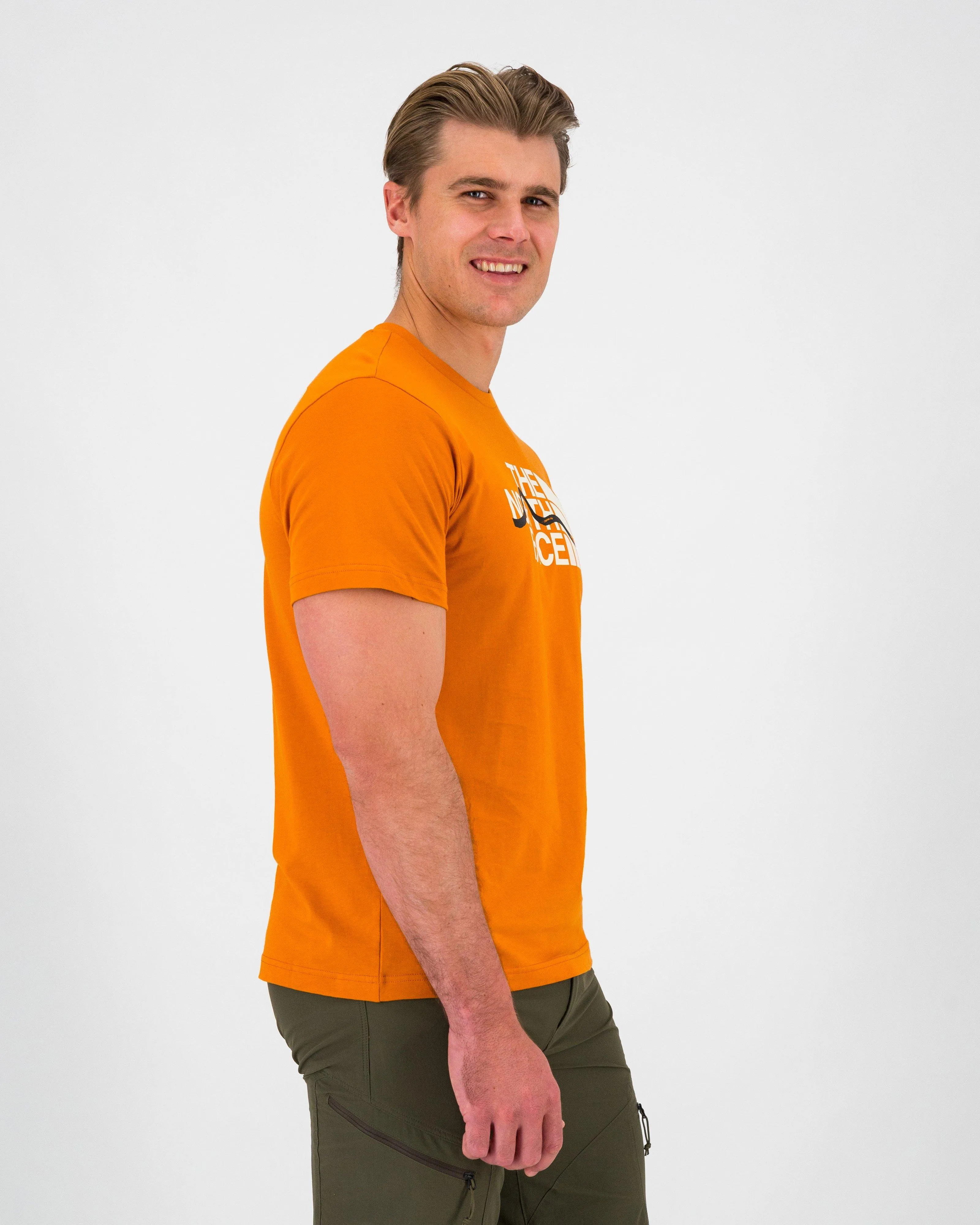 The North Face Men's Mountain Line Short Sleeve T-shirt | Cape Union Mart