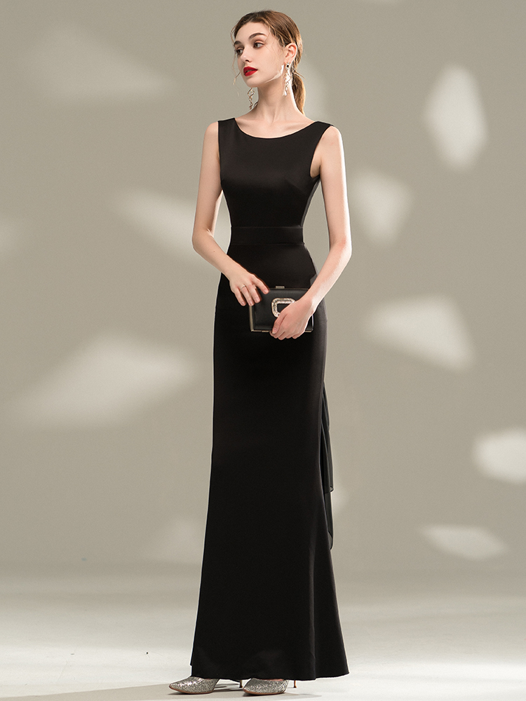 The Rhea Black Sleeveless Dress