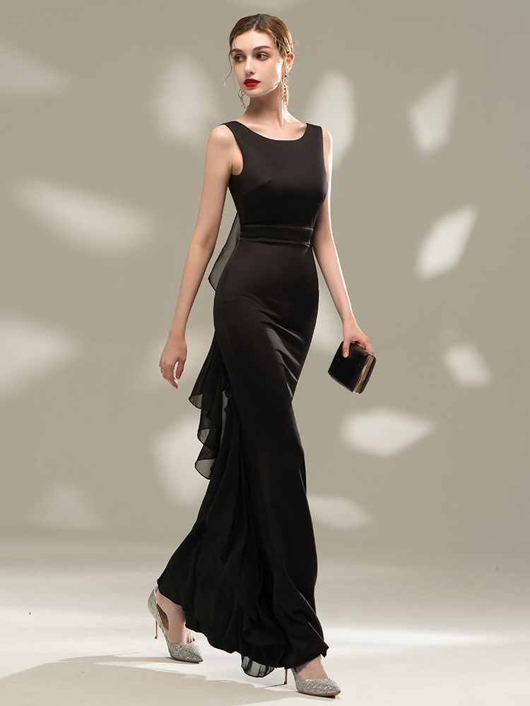 The Rhea Black Sleeveless Dress