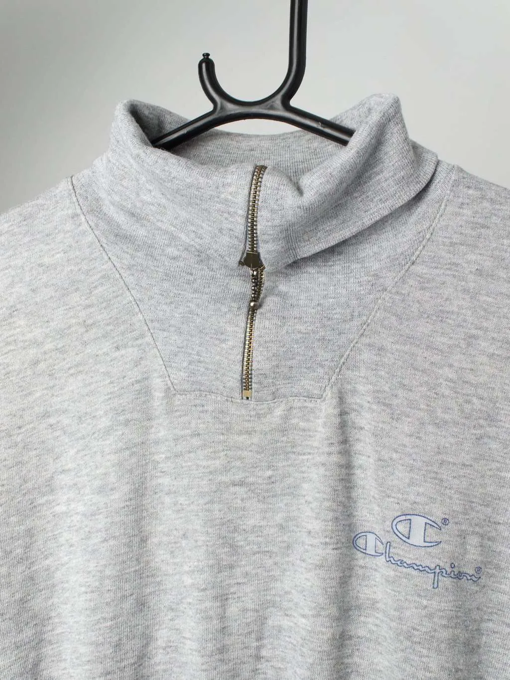 Vintage Champion grey sweatshirt – Small / Medium